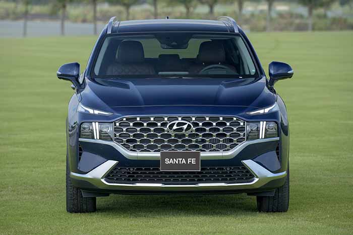 Đầu xe Hyundai Santafe 2021